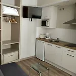 شقة Mitreo *